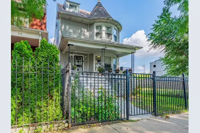 27 N Lockwood Avenue, Chicago, IL 60644 - Photo 2