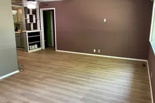 513 E Main St, Morrison, IL 61270 - Photo 2