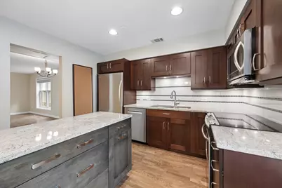 830 Forest Avenue #B, Evanston, IL 60202 - Photo 8