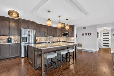 101 Bar Harbour Road #6T, Schaumburg, IL 60193 - Photo 2