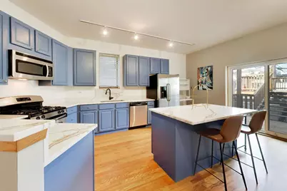 1112 W Fry Street #A, Chicago, IL 60642 - Photo 8