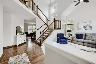 19 Longview Court, South Elgin, IL 60177 - Photo 4