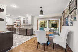 8165 Clarendon Hills Rd, Willowbrook, IL 60527 - Photo 8