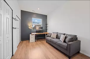 3225 W Fullerton Ave, Chicago, IL 60647 - Photo 18