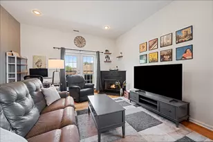 3225 W Fullerton Ave, Chicago, IL 60647 - Photo 6