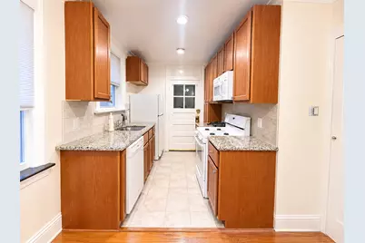 2044 W Farragut Avenue #1C, Chicago, IL 60625 - Photo 6