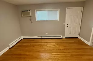 101 Dover Dr, Des Plaines, IL 60018 - Photo 14