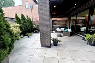 1110 W Schubert Ave, Chicago, IL 60614 - Photo 10