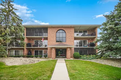 4933 E Circle Drive #107, Crestwood, IL 60418 - Photo 2