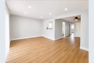 4208 Bonhill Drive #2C, Arlington Heights, IL 60004 - Photo 8