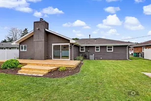 605 Gloria St, Lockport, IL 60441 - Photo 26