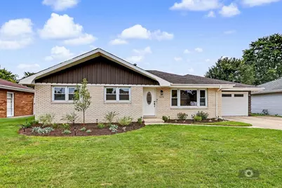 605 Gloria Street, Lockport, IL 60441 - Photo 1