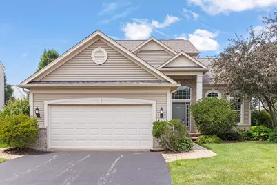 3111 Drury Lane, Carpentersville, IL 60110 - Photo 2