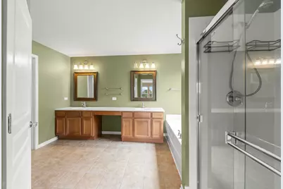 3111 Drury Lane, Carpentersville, IL 60110 - Photo 18