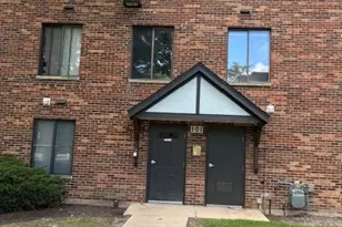 101 Gregory St, Aurora, IL 60504 - Photo 1