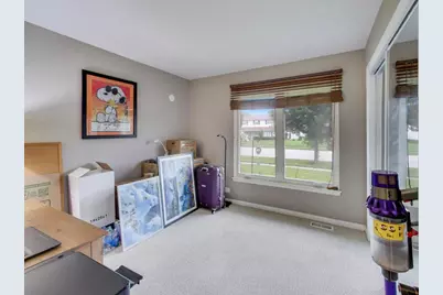 603 Chelmsford Lane, Elk Grove Village, IL 60007 - Photo 24