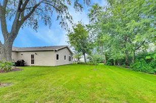 603 Chelmsford Ln, Elk Grove Village, IL 60007 - Photo 32