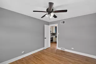 272 Madison Ave, Calumet City, IL 60409 - Photo 8