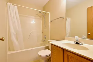 4142 Rivertowne Dr, Plainfield, IL 60586 - Photo 12