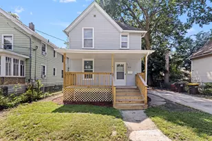 1113 22nd Ave, Rockford, IL 61104 - Photo 1