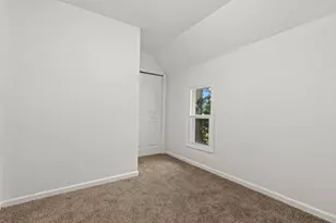 1113 22nd Ave, Rockford, IL 61104 - Photo 10