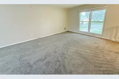 2517 Campbell Street, Joliet, IL 60435 - Photo 4