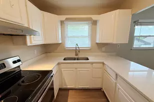 2517 Campbell St, Joliet, IL 60435 - Photo 10