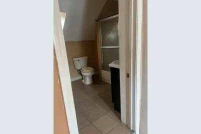2214 W Erie Street, Chicago, IL 60612 - Photo 4