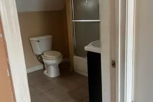 2214 W Erie St, Chicago, IL 60612 - Photo 4