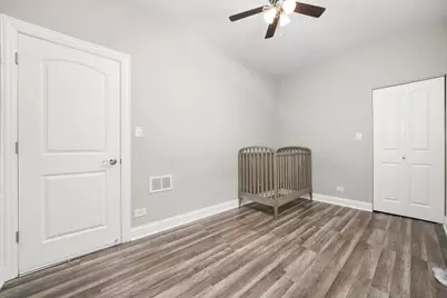 10560 S Lafayette Avenue, Chicago, IL 60628 - Photo 6