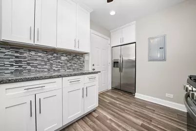 10560 S Lafayette Avenue, Chicago, IL 60628 - Photo 8
