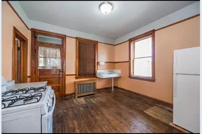 2714 E 93rd Street, Chicago, IL 60617 - Photo 4