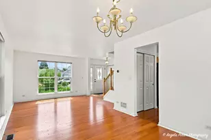 10570 Wing Pointe Dr, Huntley, IL 60142 - Photo 6