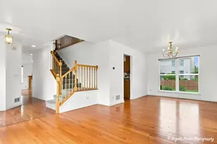 10570 Wing Pointe Dr, Huntley, IL 60142 - Photo 4