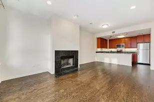 400 N Clinton St, Chicago, IL 60654 - Photo 8