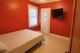 8736 S Justine St, Chicago, IL 60620 - Photo 4
