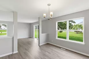 1312 Jenna Dr, South Elgin, IL 60177 - Photo 12