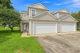1312 Jenna Dr, South Elgin, IL 60177 - Photo 1