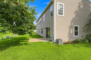1312 Jenna Dr, South Elgin, IL 60177 - Photo 26