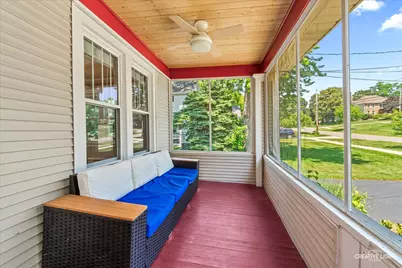 508 Newton Avenue, Glen Ellyn, IL 60137 - Photo 2