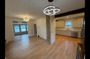 339 N Ridgeland Ave, Elmhurst, IL 60126 - Photo 8