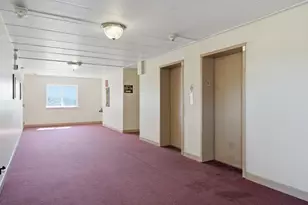 220 S Roselle Rd, Schaumburg, IL 60193 - Photo 30