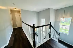 2331 Wilson Creek Cir, Aurora, IL 60504 - Photo 8