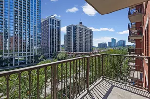 1250 S Indiana Ave, Chicago, IL 60605 - Photo 4