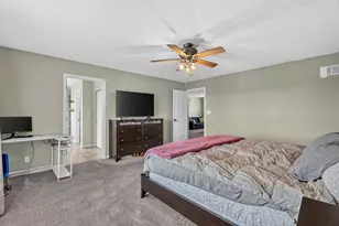 419 Zachary Dr, Hampshire, IL 60140 - Photo 24