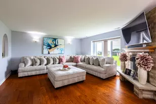 15700 Deerfield Ct, Orland Park, IL 60462 - Photo 10