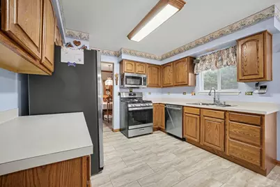 915 Joan Court, Naperville, IL 60540 - Photo 10