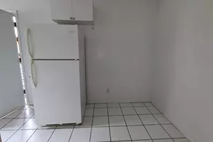 3040 W Wellington St, Chicago, IL 60618 - Photo 12