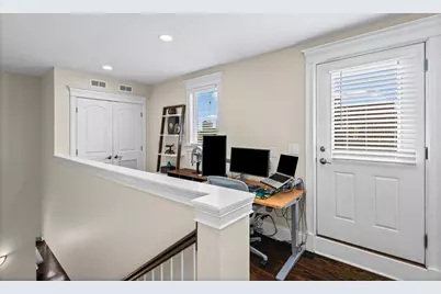 3340 N Kenmore Avenue #3, Chicago, IL 60657 - Photo 30