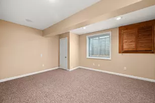 736 Dolores Ln, Sycamore, IL 60178 - Photo 34